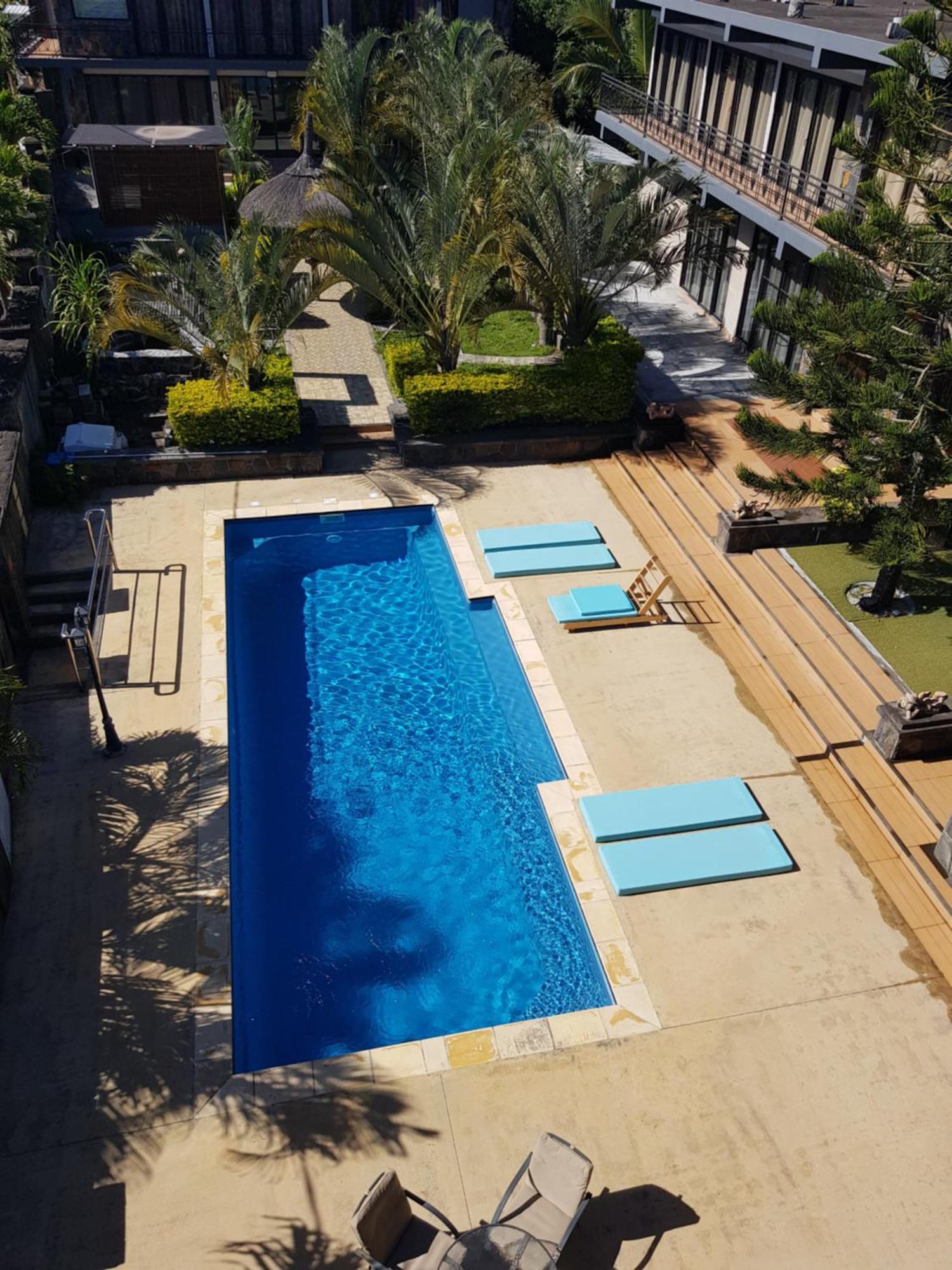 Villas Rocher กรองด์เบย์ ภายนอก รูปภาพ