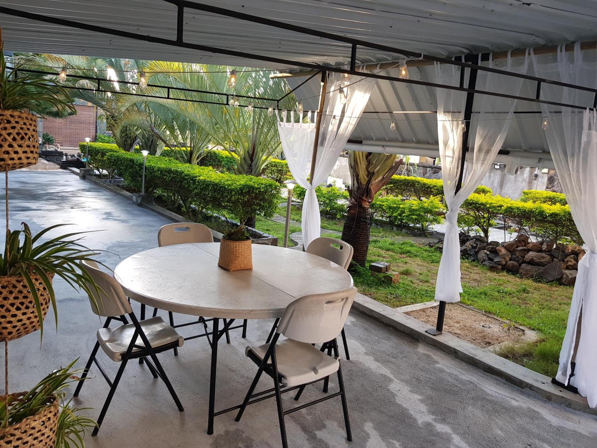 Villas Rocher กรองด์เบย์ ภายนอก รูปภาพ